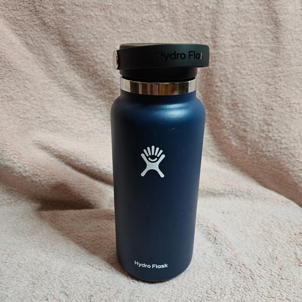 Hydro Flask 32 oz Wide Mouth Insulated Water Bottle, Indigo